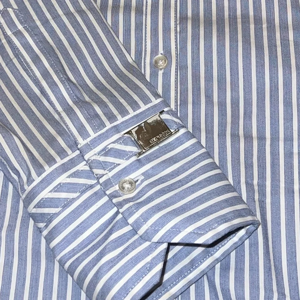 Express Blue & White Striped Button Up Stretch Long Sleeve Shirt Size M - Picture 8 of 10